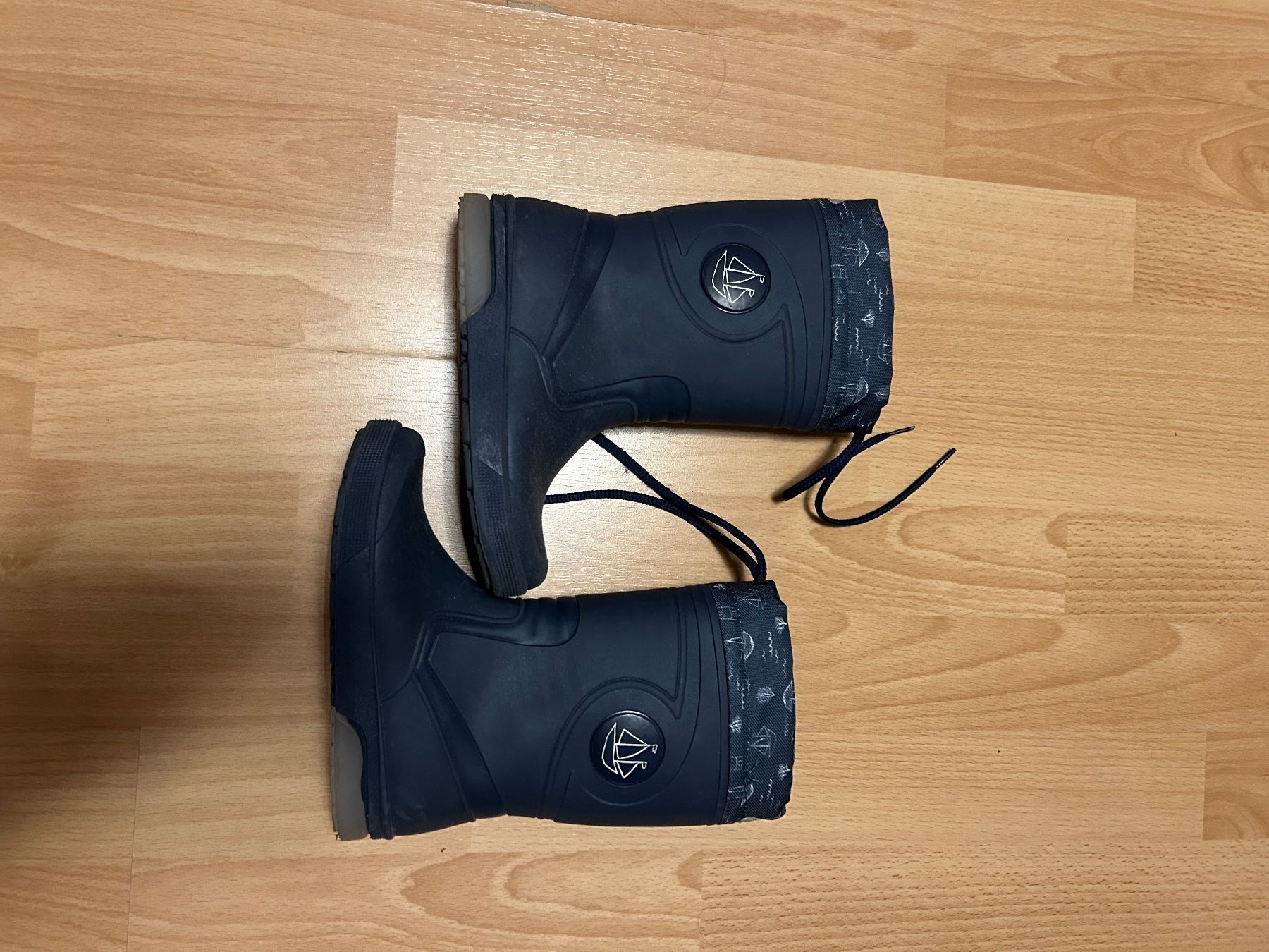 Lupilu Scarpe per ragazzi: Lupilu Stiefel blinkend Gr. 28/29 – Usato da Leuk-Stadt venduto da rit_26m2