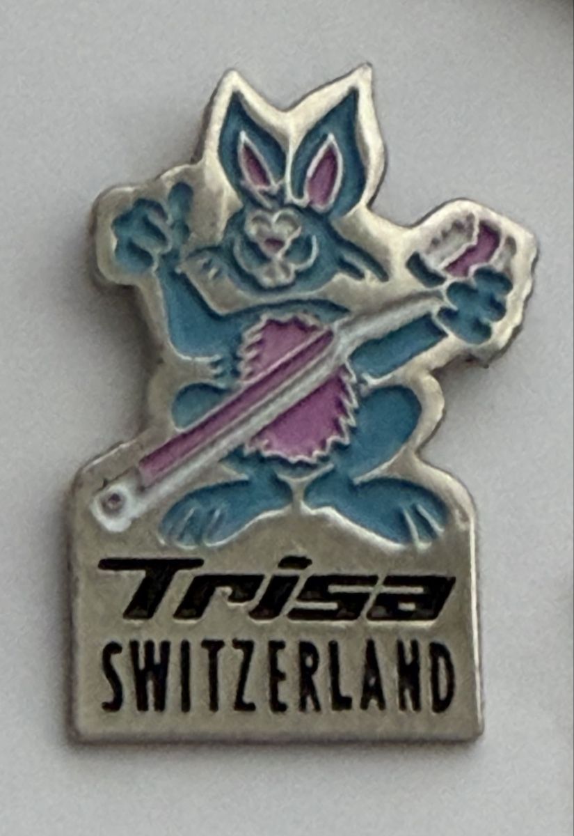 Trisa Plaketten & Abzeichen: Trisa Switzerland Pin – Gebraucht aus Zürich von Kue_Zuerich