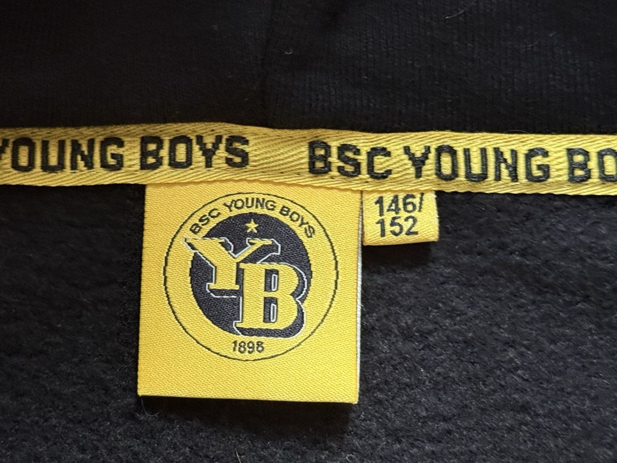 Pullover & Sweatshirts: YB Hoodie – Gebraucht aus Wiedlisbach von Stoff76 1