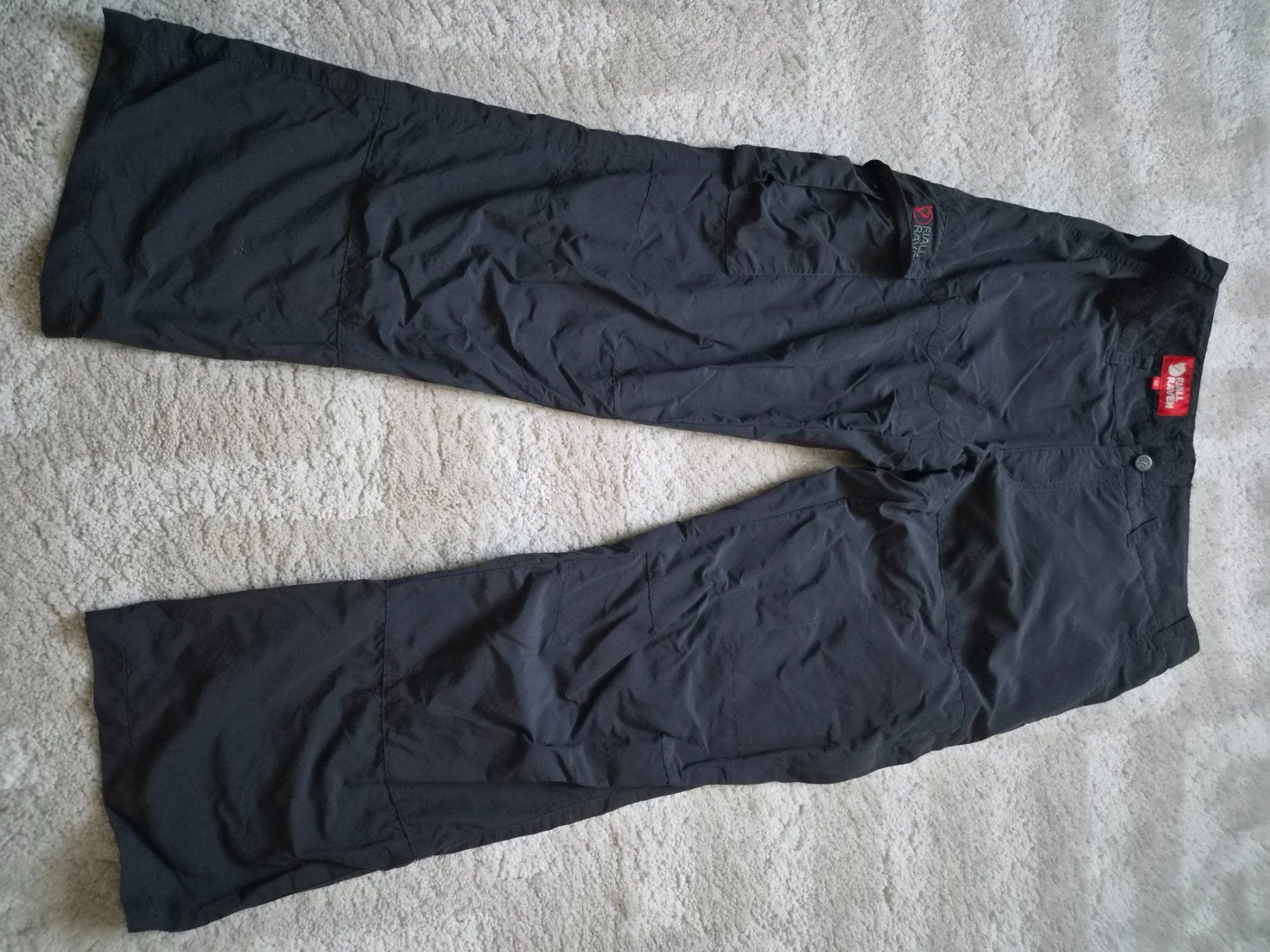 Fjällräven Pantaloni: Fjällräven Wanderhose Grösse 40 – Usato da Langnau am Albis venduto da Ramuce