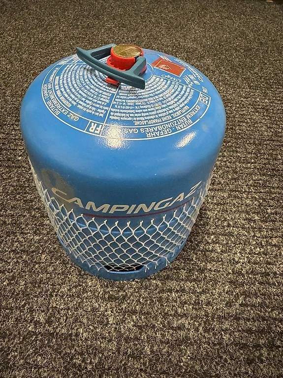 Apparecchiature e tecnologia a gas: Camping Gaz Gasflasche R907 – Usato da Nürensdorf venduto da bebo51 1