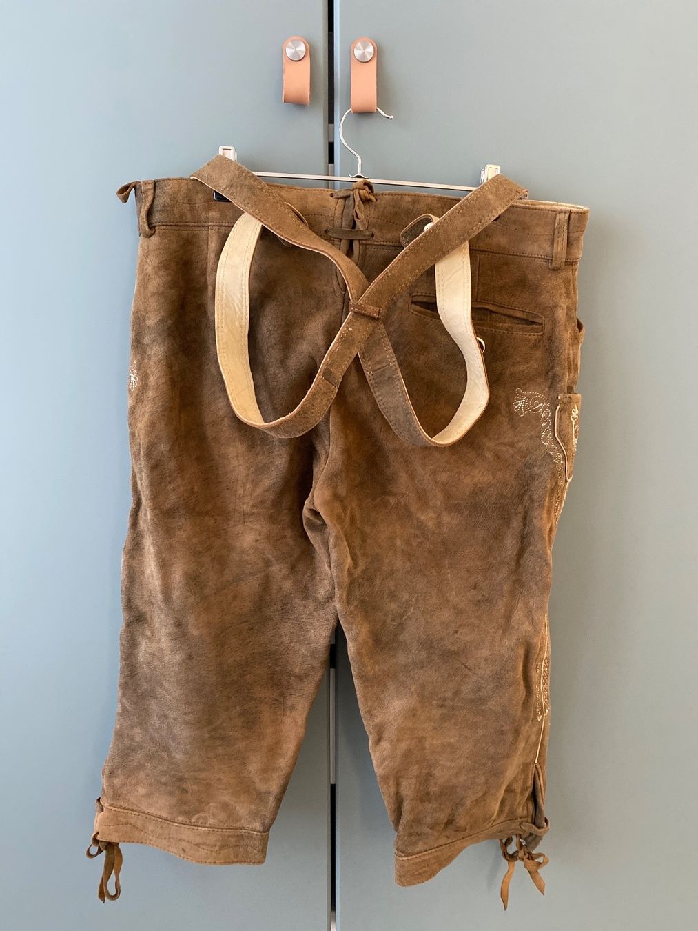 Sonstige Kleidung & Accessoires: Lederhosen Oktoberfest – Gebraucht aus Horgen von  3