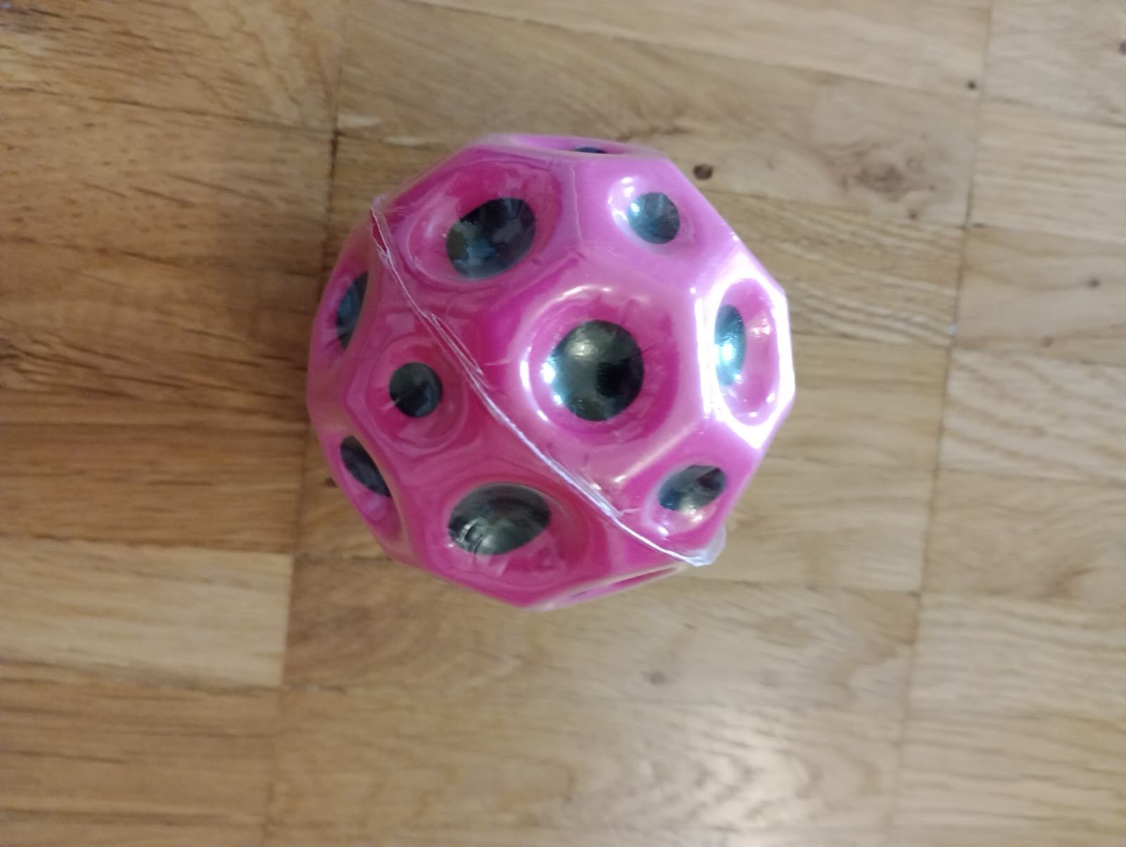 Giocattoli: Moonball pink – Nuovo e nell'imballaggio originale da Wädenswil venduto da Mirm1.0
