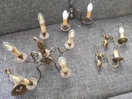 Klassisches Lampenset: 1 Kronleuchter plus Wandlampen