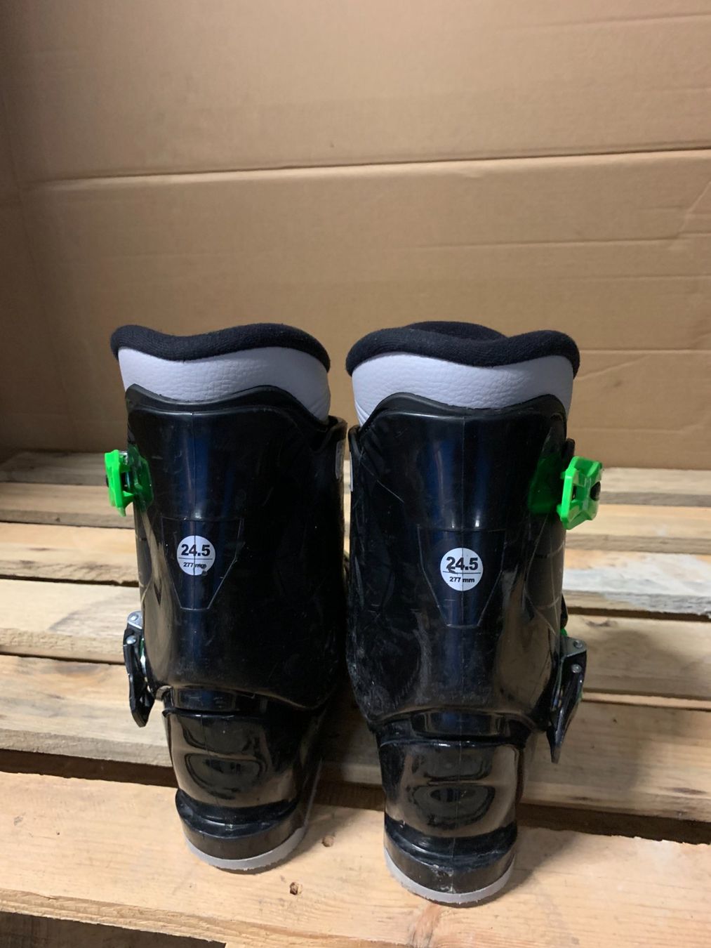 K2 Scarpe per ragazzi: Skischuhe, K2 Xplorer 3, Grösse 38.5 – Usato da Schwarzsee venduto da Sidecut 1