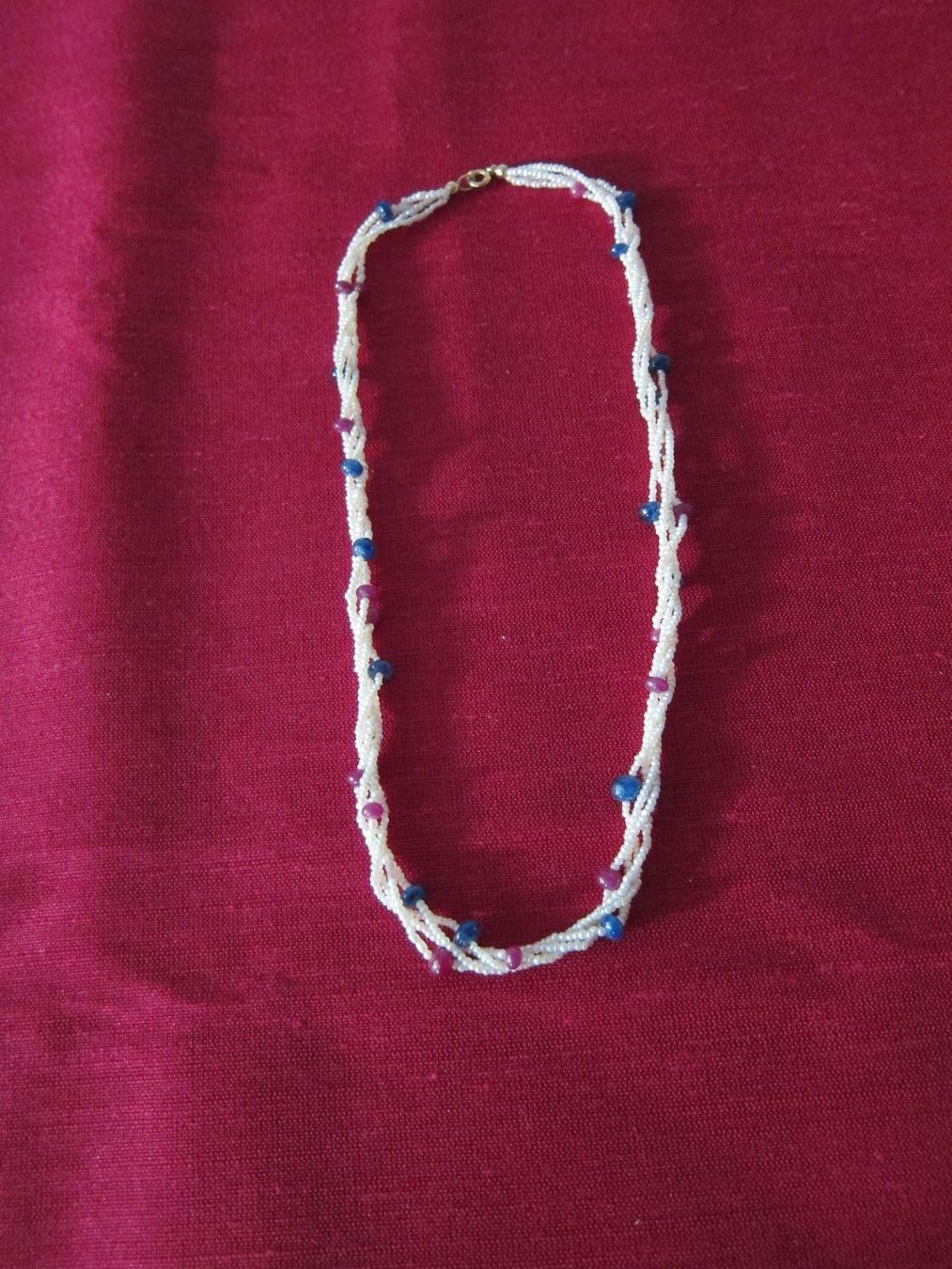 Catenine: Collier Perlen, Echte Safir-und Rubinkugeln – Usato da Zürich venduto da Italia58 3