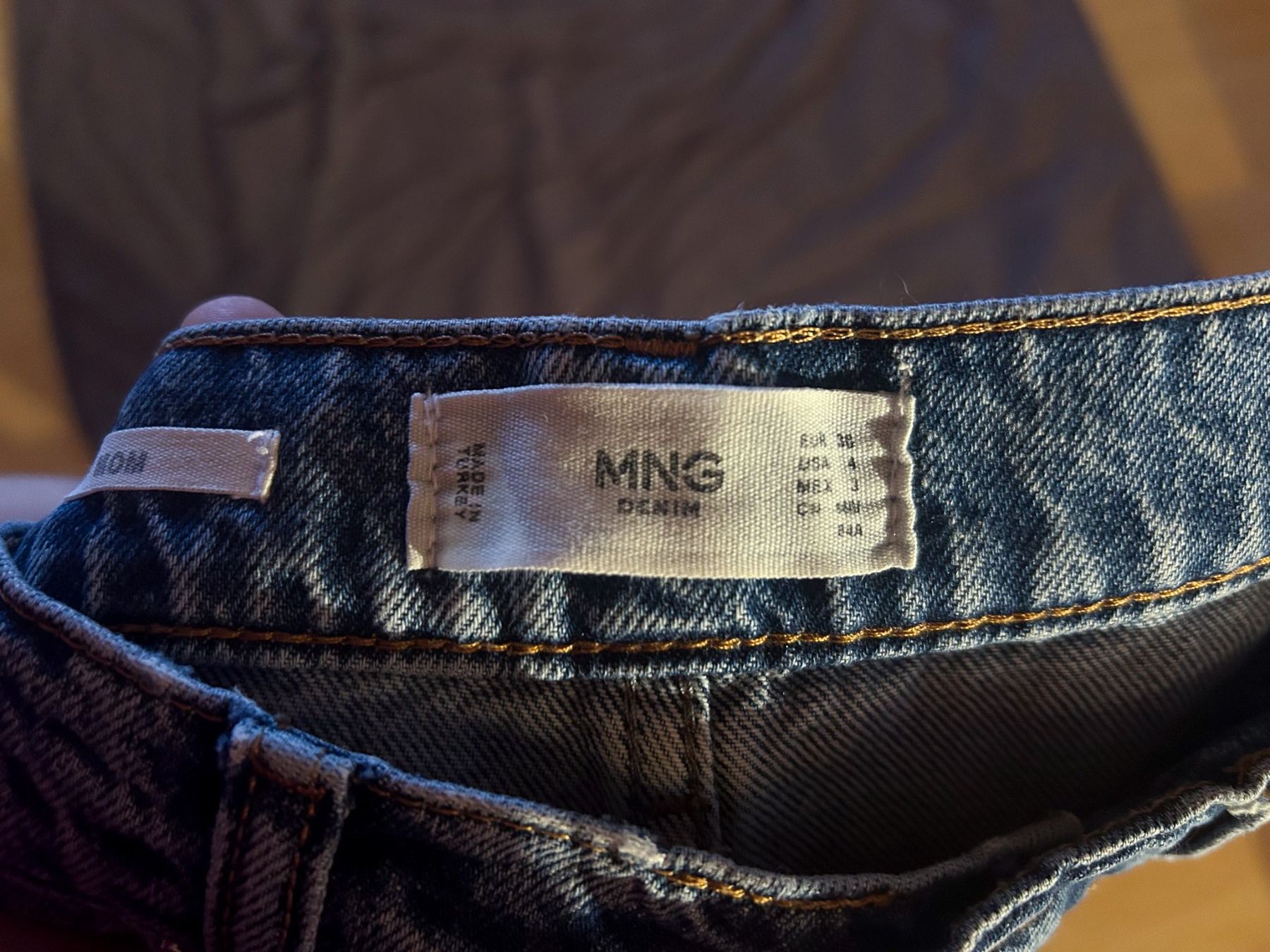 Mango Jeans: Mom Jeans – D'occasion à Oberurnen par carinalobnig 2