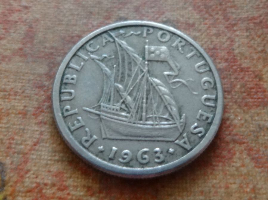 Tutti le monete: PORTUGAL  2.5  Escudos  1963 – Usato da Romanel-sur-Lausanne venduto da Swift13