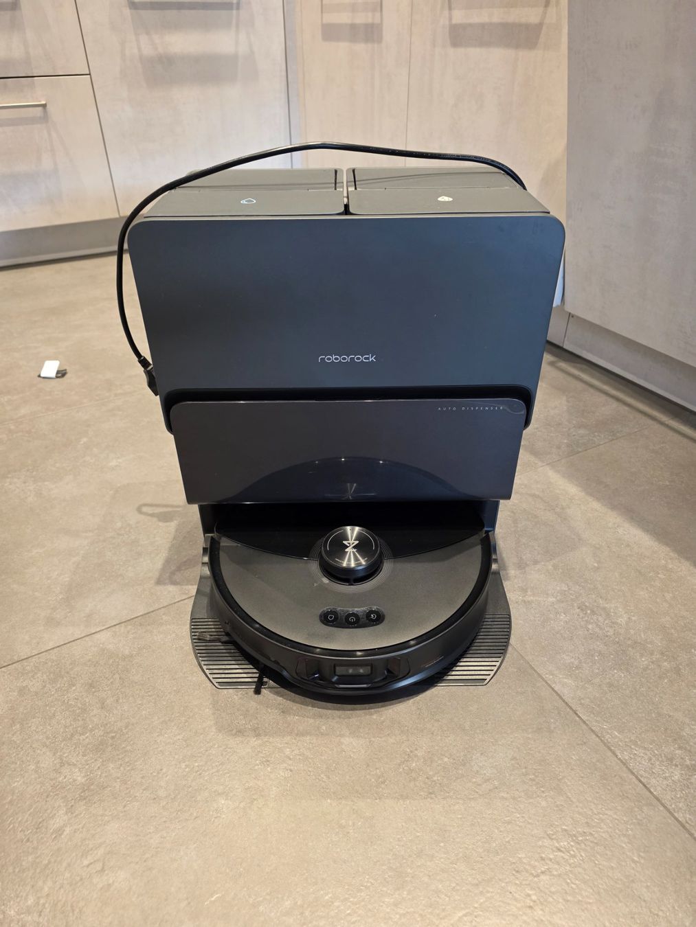 Roborock Aspirapolveri & Accessori: RoborockS8 MaxV Ultra black – Usato da Aarburg venduto da raffael10