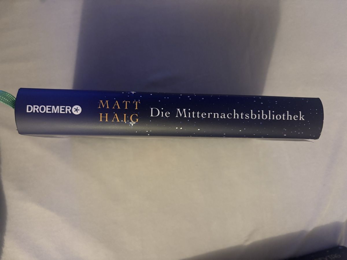 Libri: Die Mitternachtsbibliothek von Matt Thaig – Nuovo (secondo la descrizione) da Uzwil venduto da soda13 2
