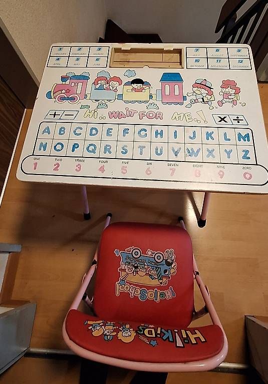 Tische: Kindertisch  mit Klappstuhl – Gebraucht aus Buonas von Fumaro59 1