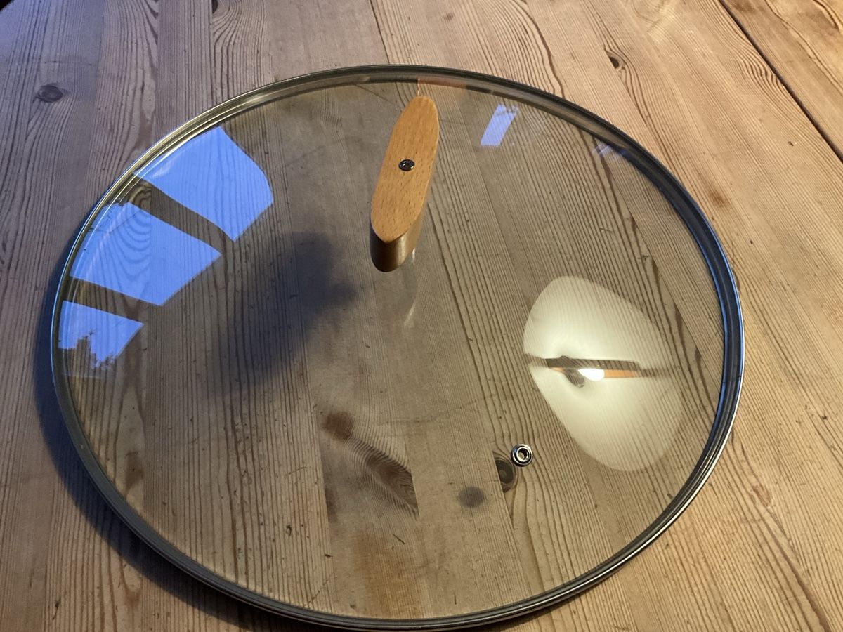 Padelle: Neuwertiger Pfannendeckel aus Glas mit Holzgriff – Usato da Grenchen venduto da Shyla1611