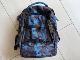 Satch Schulrucksack gebraucht blaue Musterung