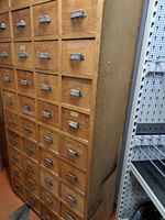 Meuble ancien  avec tiroirs
