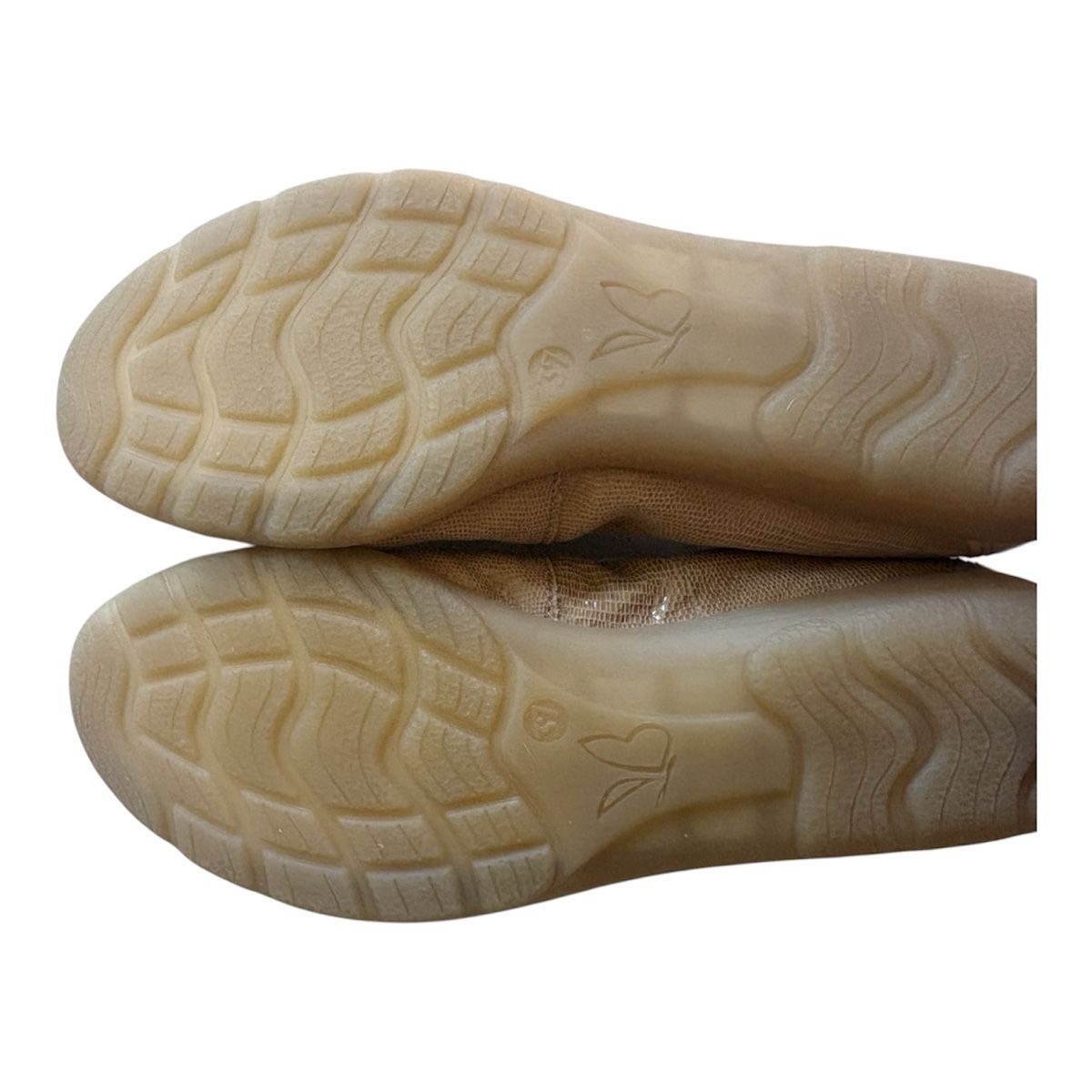 Scarpe da donna: Caprice Ballerinas beige Lackleder – Nuovo (secondo la descrizione) da Wittenbach venduto da sarah_09 1