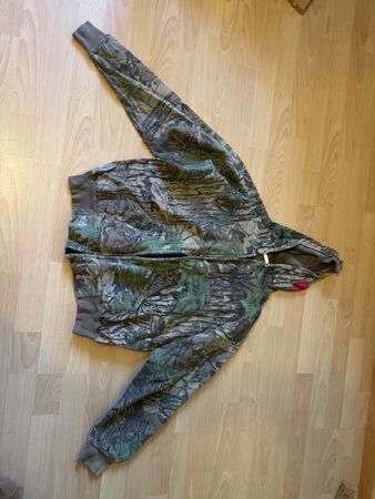 Realtree Camouflage Zip Hoodie - Perfekt für den Herbst!