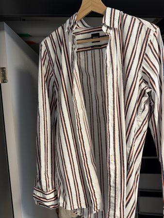 Hemd Hugo Boss gestreift Grösse S guter Zustand