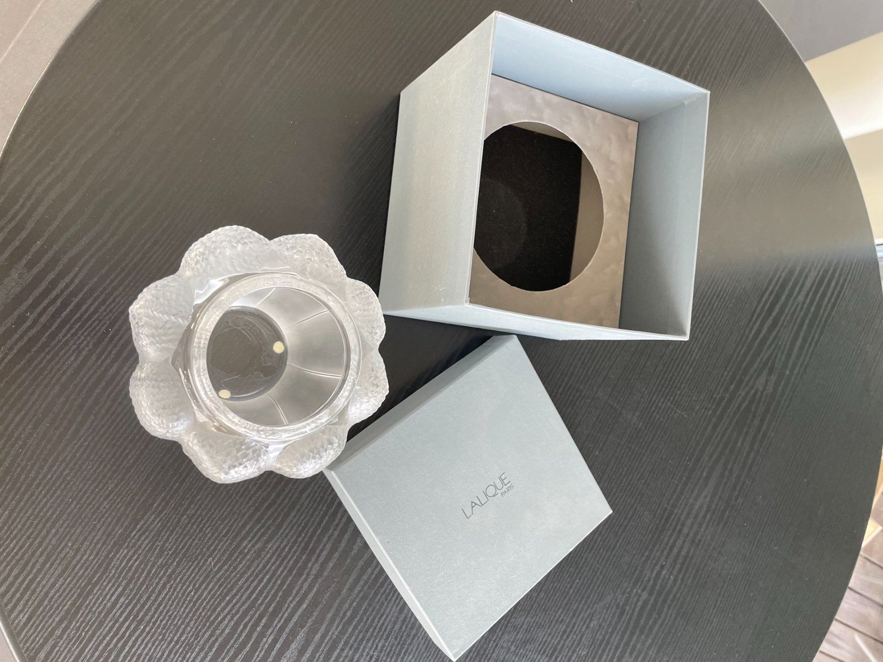 Lalique Vasi & Recipienti: Lalique Bali Vase – Usato da Meilen venduto da aveneg 5