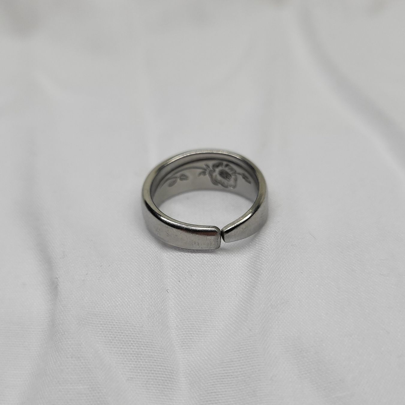 Ringe: Rosen-Ring – Neu (gemäss Beschreibung) aus Malans GR von sos_pgb6 1