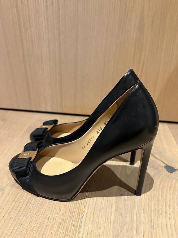 Scarpe da donna: Salvatore Ferragamo Heels – Usato da Herrliberg venduto da jil_y77h 1
