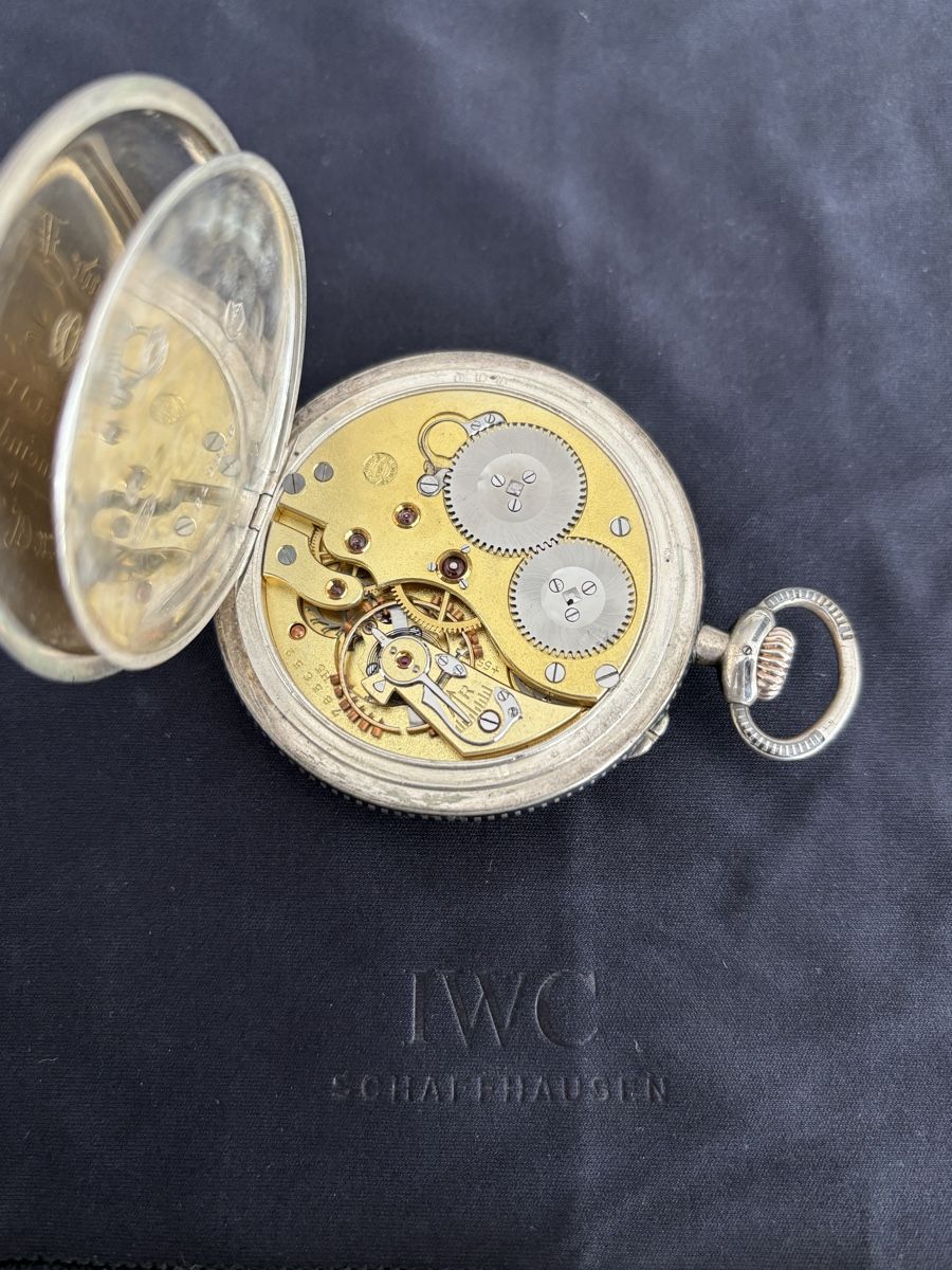 IWC Montres: IWC Taschenuhr – D'occasion à Schaffhausen par  1