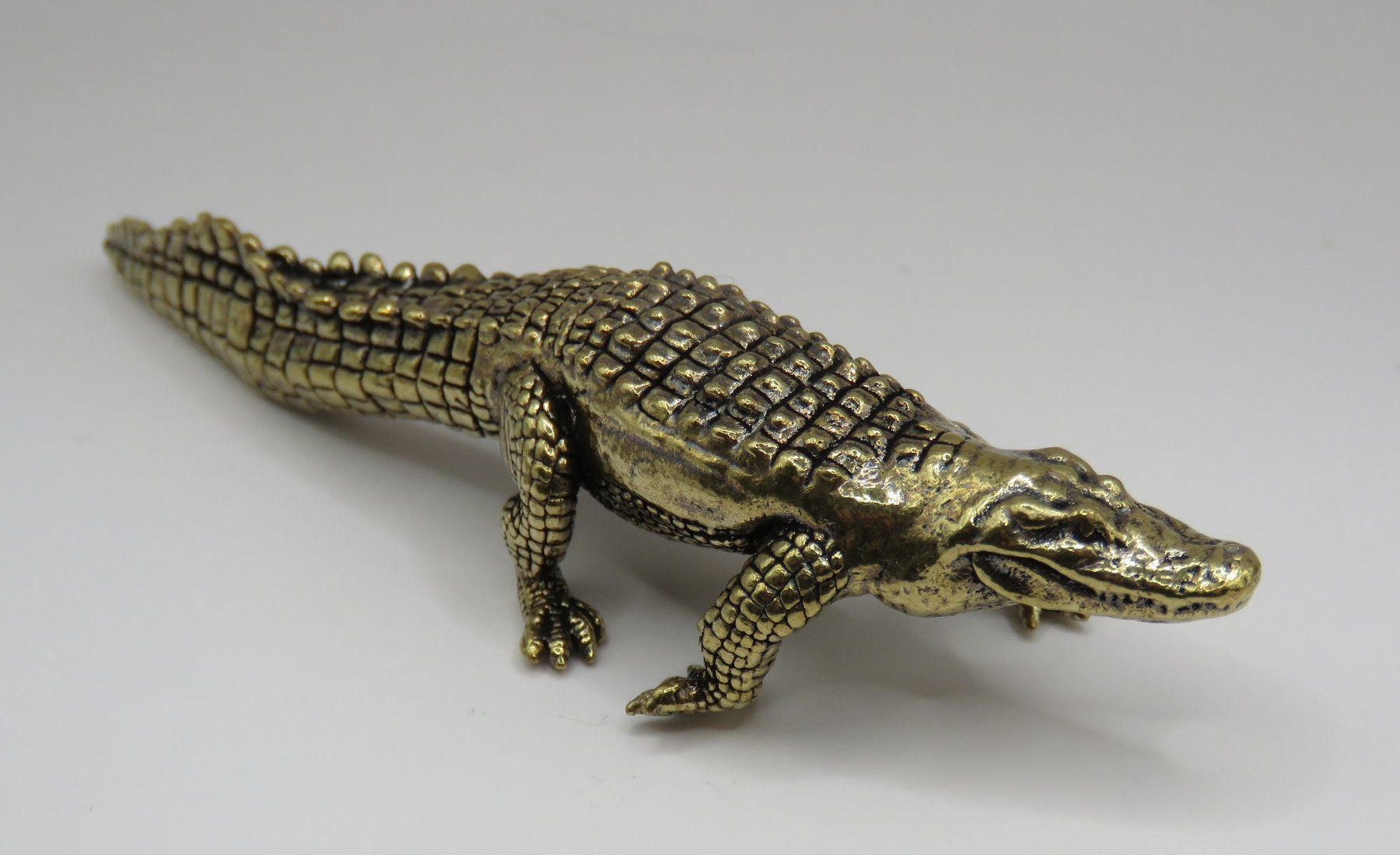 Figuren: KROKODIL - Messing Figur - 8x2,5cm – Neu und originalverpackt aus Grenchen von Yamahwildstar16 1