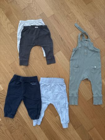Baby H&M Strampler & 4 Hosen 74