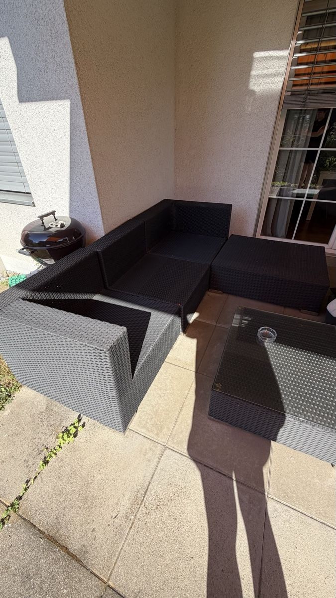 Poltrone: Lounge mit Tisch / Poly Rattan / dunkelgrau – Usato da Kloten venduto da fifferlotti 1