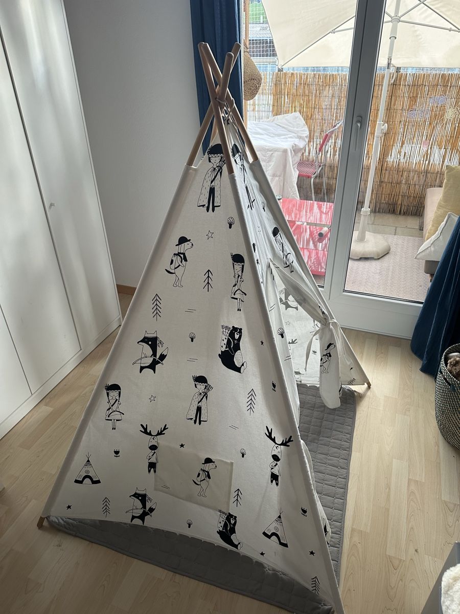 Giocattoli: Kinder Tipi - Spielzelt – Usato da Eschlikon TG venduto da jb10 1