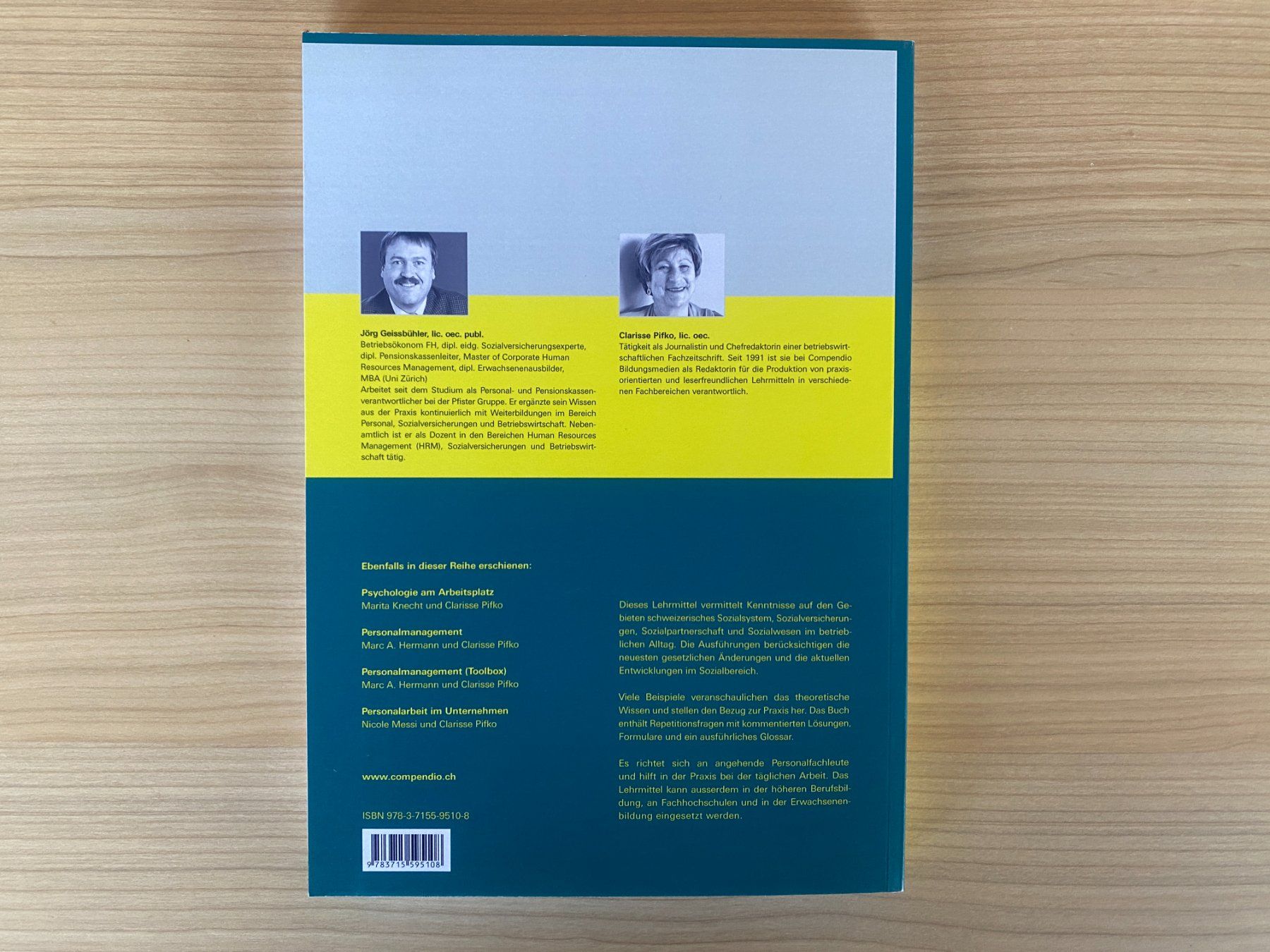 Libri: Soziales in der Schweiz Compendio – Usato da Einigen venduto da Seeland2ndHand 2