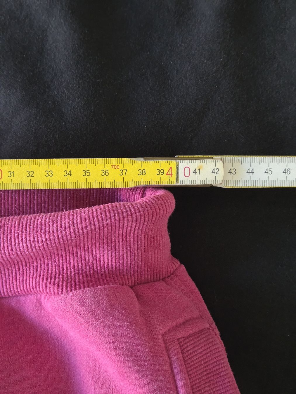 Gattaiole: Superdry Trainerhose – Usato da Rickenbach-Sulz venduto da Bacardibabe 4