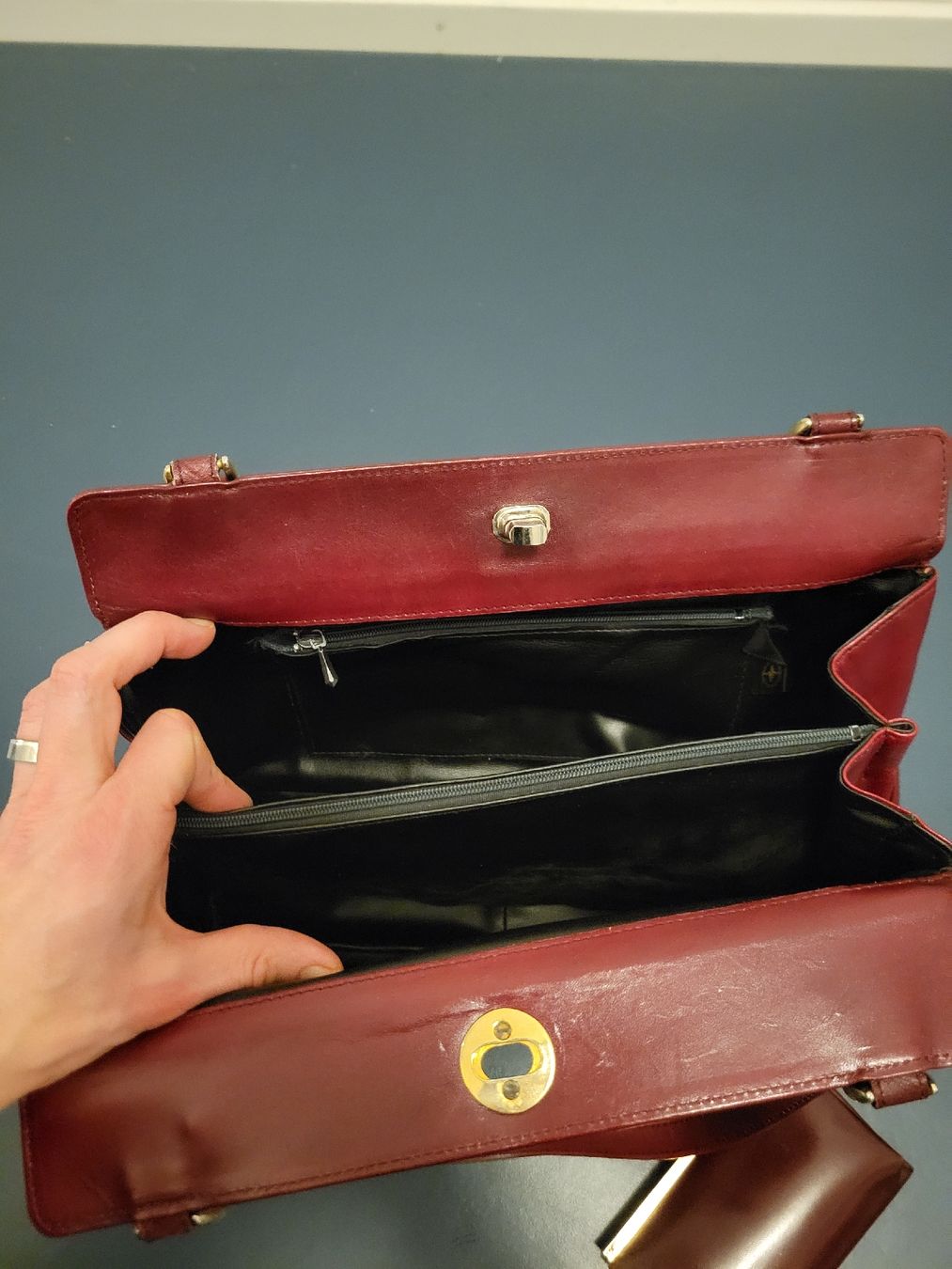 Borse da donna: Weinrote Handtasche – Usato da zürich venduto da Annettemana 3