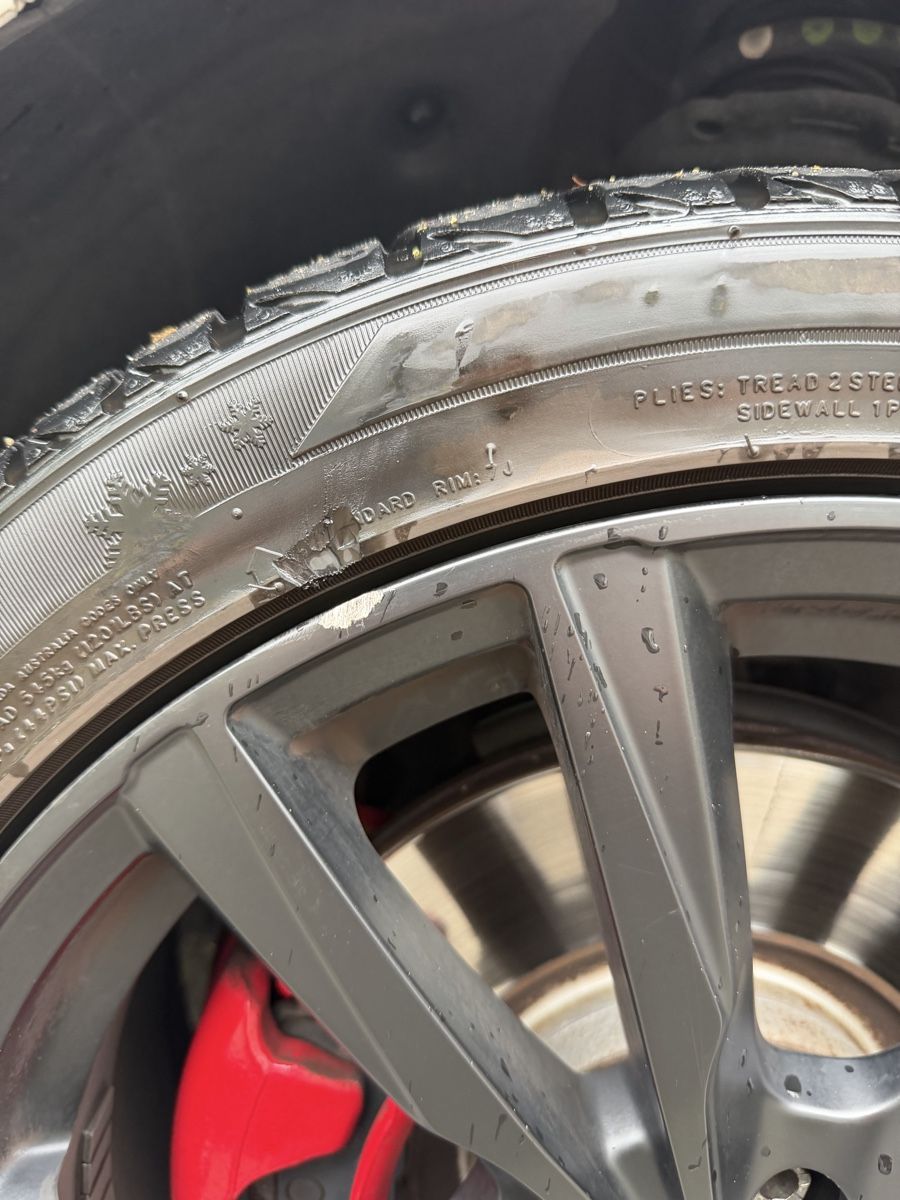Pneumatici & Ruote complete: REDS Alufelgen 215/45R17 – Usato da Emmenbrücke venduto da itsnue 4