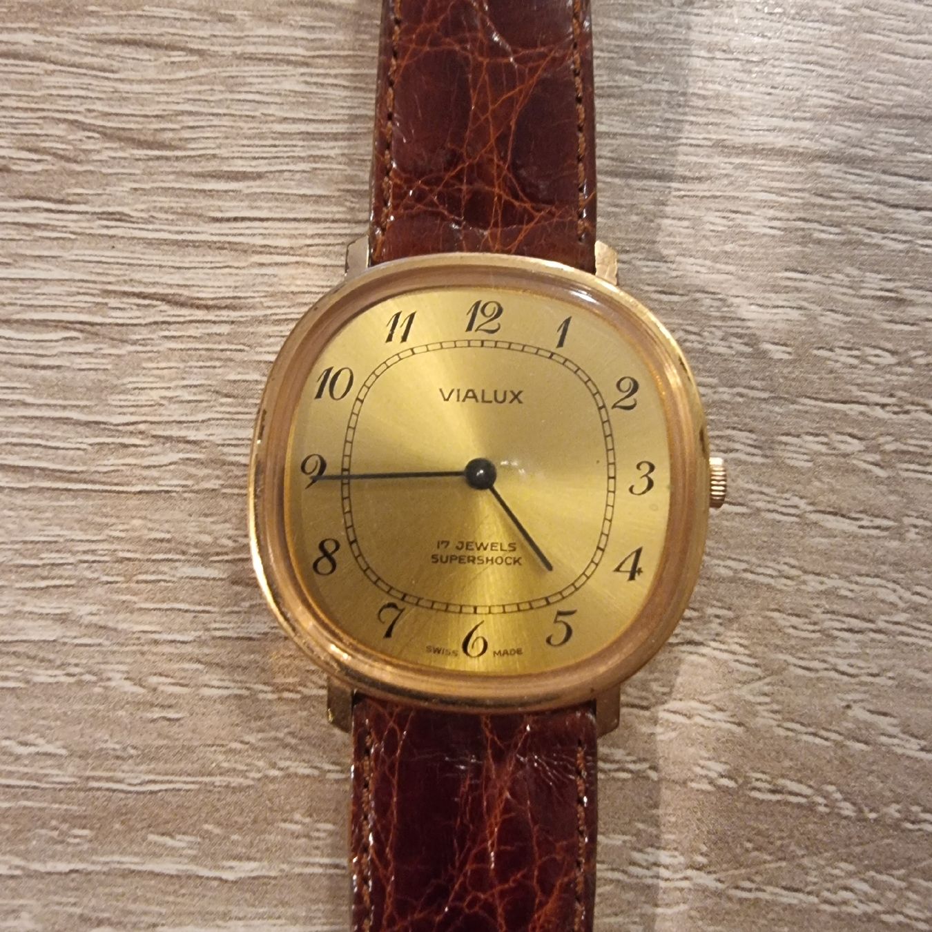 Uhren: Montre Vialux Vintage – Gebraucht aus Chessel von Helder77