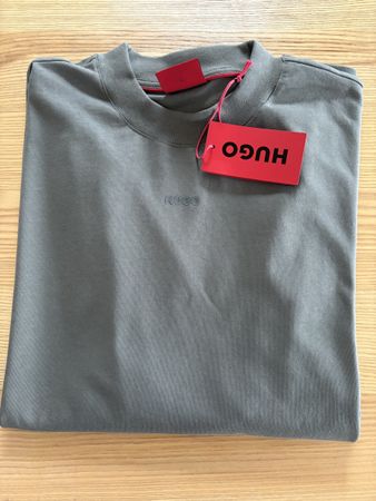 T-shirt manica lunga Nuova