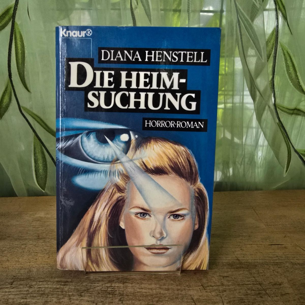 Bücher: Die Heimsuchung von Diana Henstell – Gebraucht aus Merlischachen von Sheavy 1