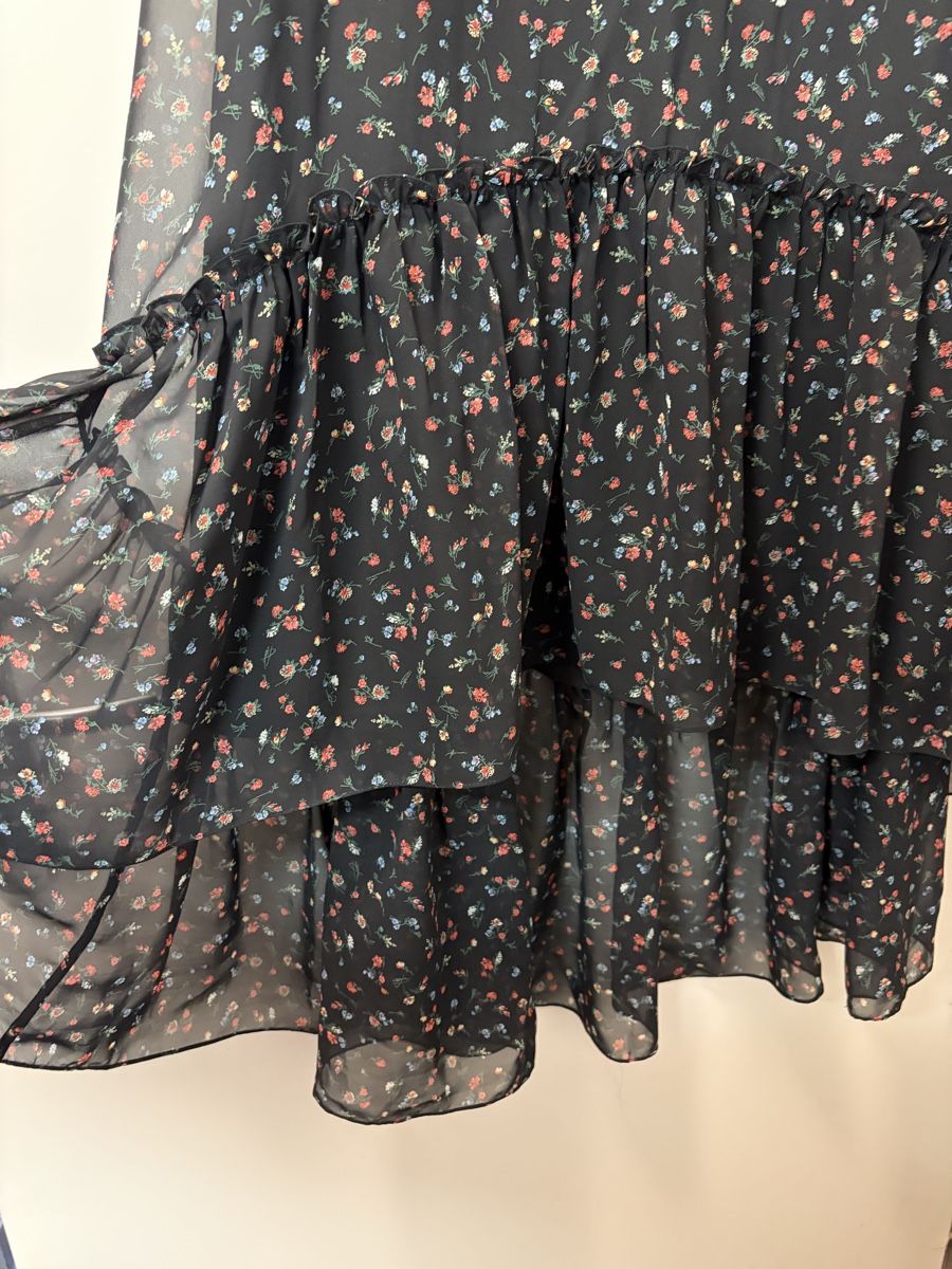 Gonne: Jupe Mikael Aghal noire à fleurs, taille 10 – Usato da Chêne Bourg venduto da paleios22 3