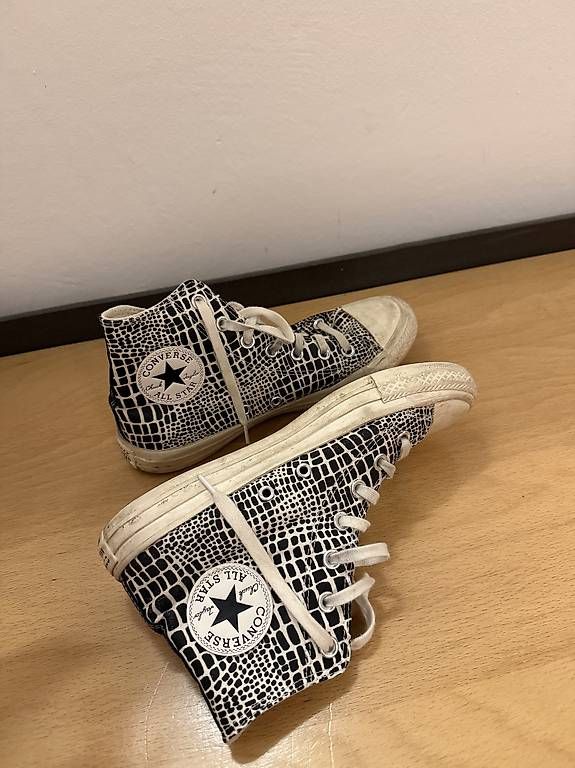 Damenschuhe: Converse original animal print – Gebraucht aus St. Antönien von Schlomiflohmi 3