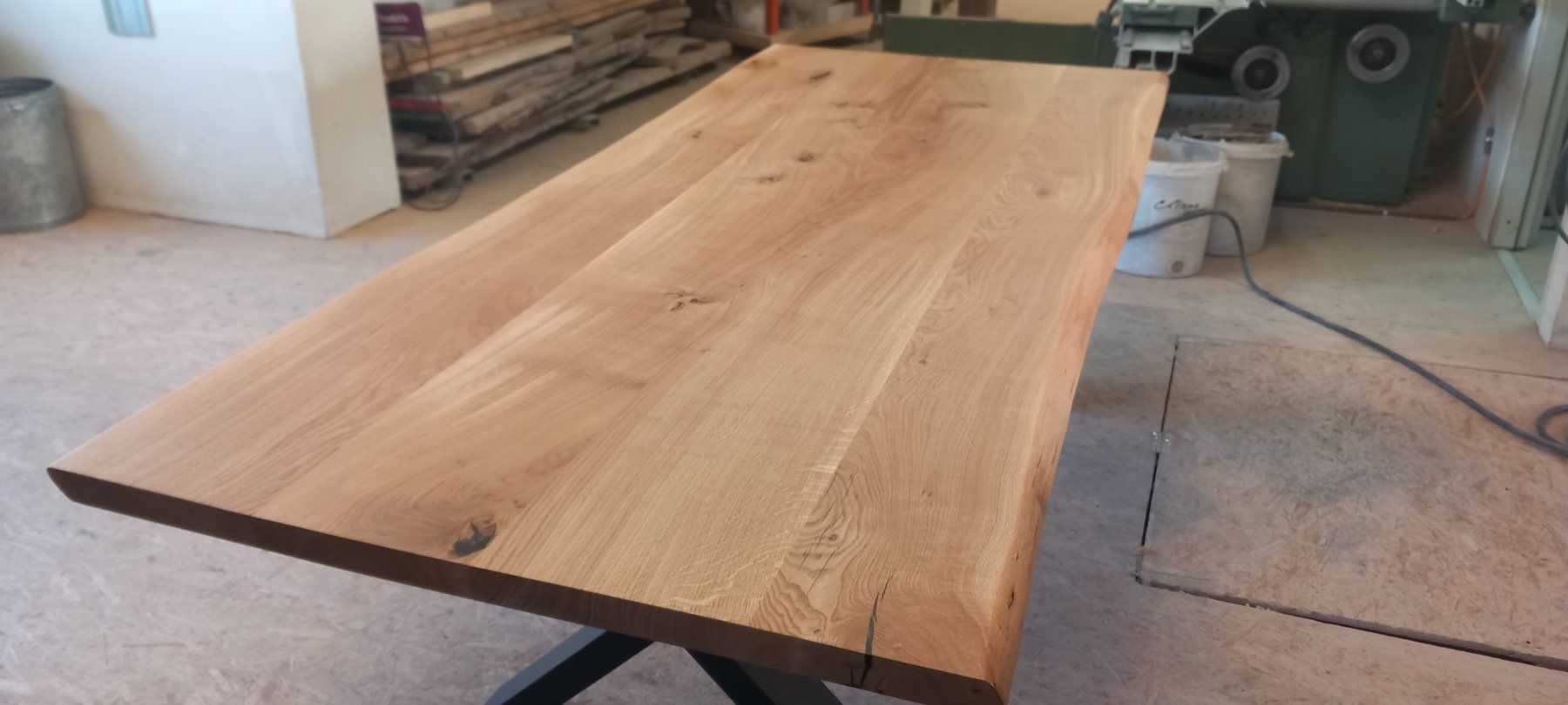 Tavoli: Schweizer Massivholztisch aus Eiche rustikal 260x110cm – Nuovo (secondo la descrizione) da Altishofen venduto da Rossi464 5
