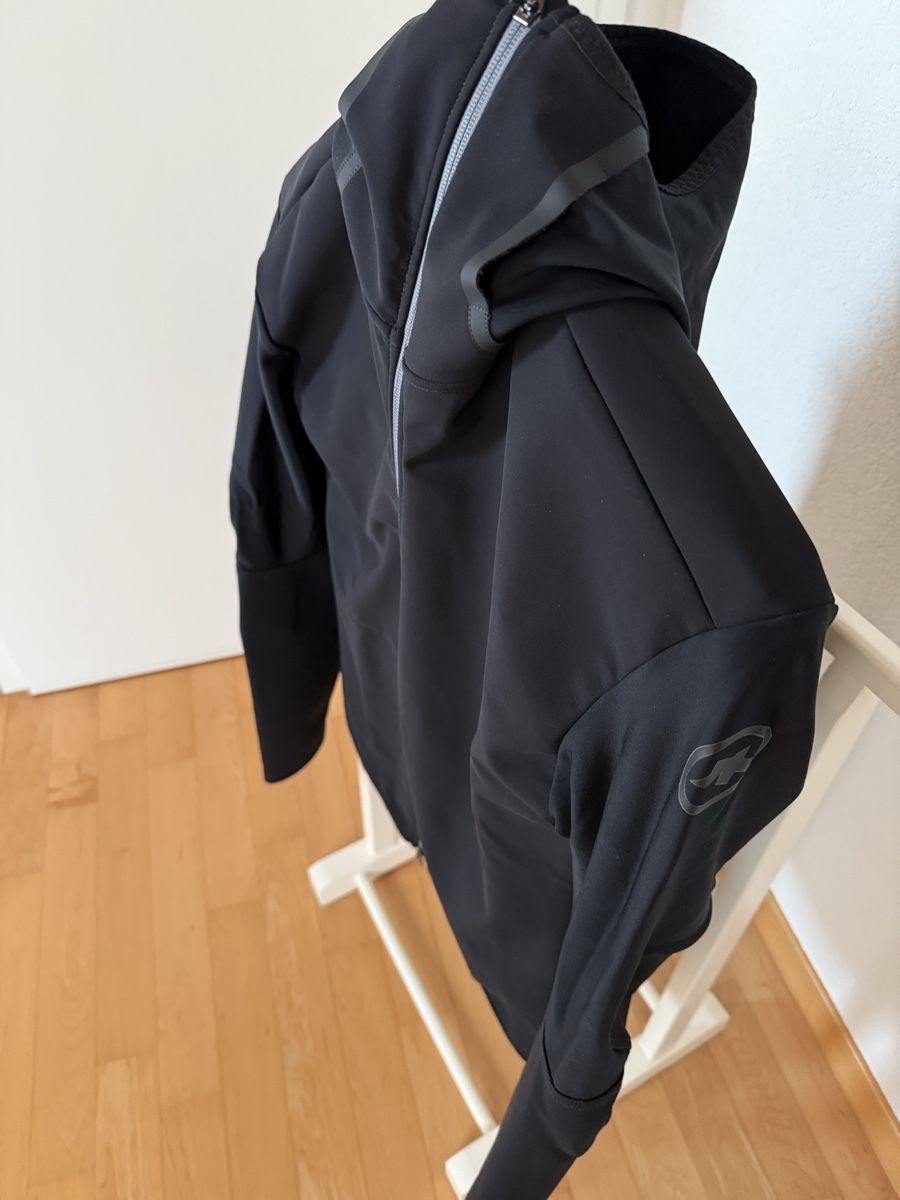 Assos Vestes: Assos Winter Jacket Neu – Neuf avec emballage d'origine à Jegenstorf par mammut02 1