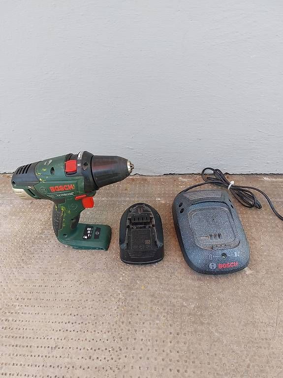 Trapani: Akku Bohrmaschine Bosch – Usato da Herbligen venduto da mihi11 3