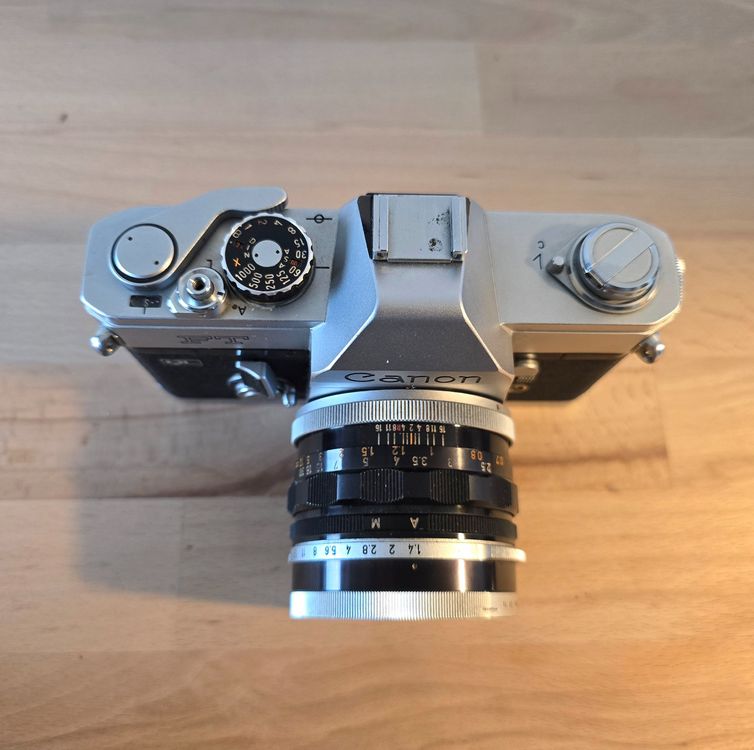 Appareil photo argentique Canonet 28 35 mm Canon des