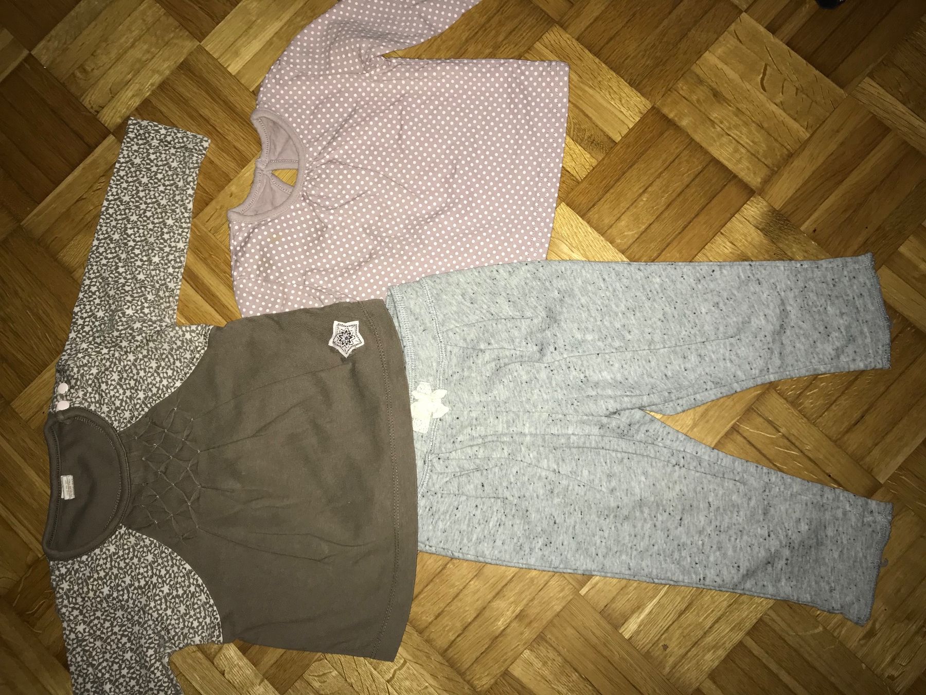 H&M Kleiderpakete & -sets: Mädchen Kleiderset Herbst Grösse 74 – Gebraucht aus Emmenbrücke von Hathor123 9
