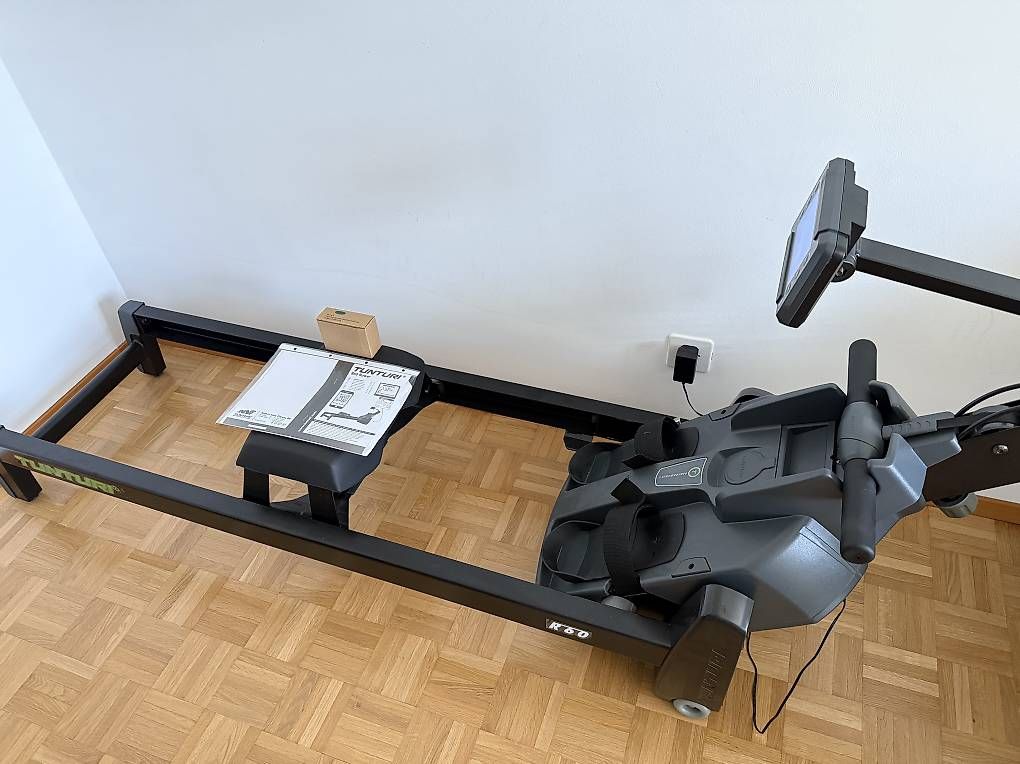 Hometrainer: Vogatore professionale TUNTURI R60 Rower – Usato da Massagno venduto da mar_htl6