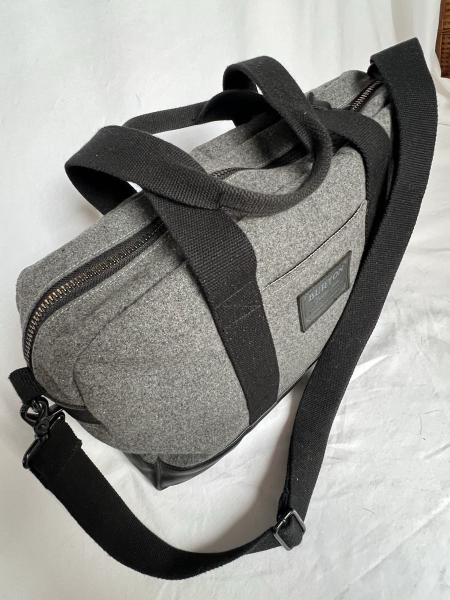 Burton Borse: Burton Bag Wool & Leather Computer Work Office Grey – Nuovo (secondo la descrizione) da Ecublens VD venduto da staceys.stuff 1