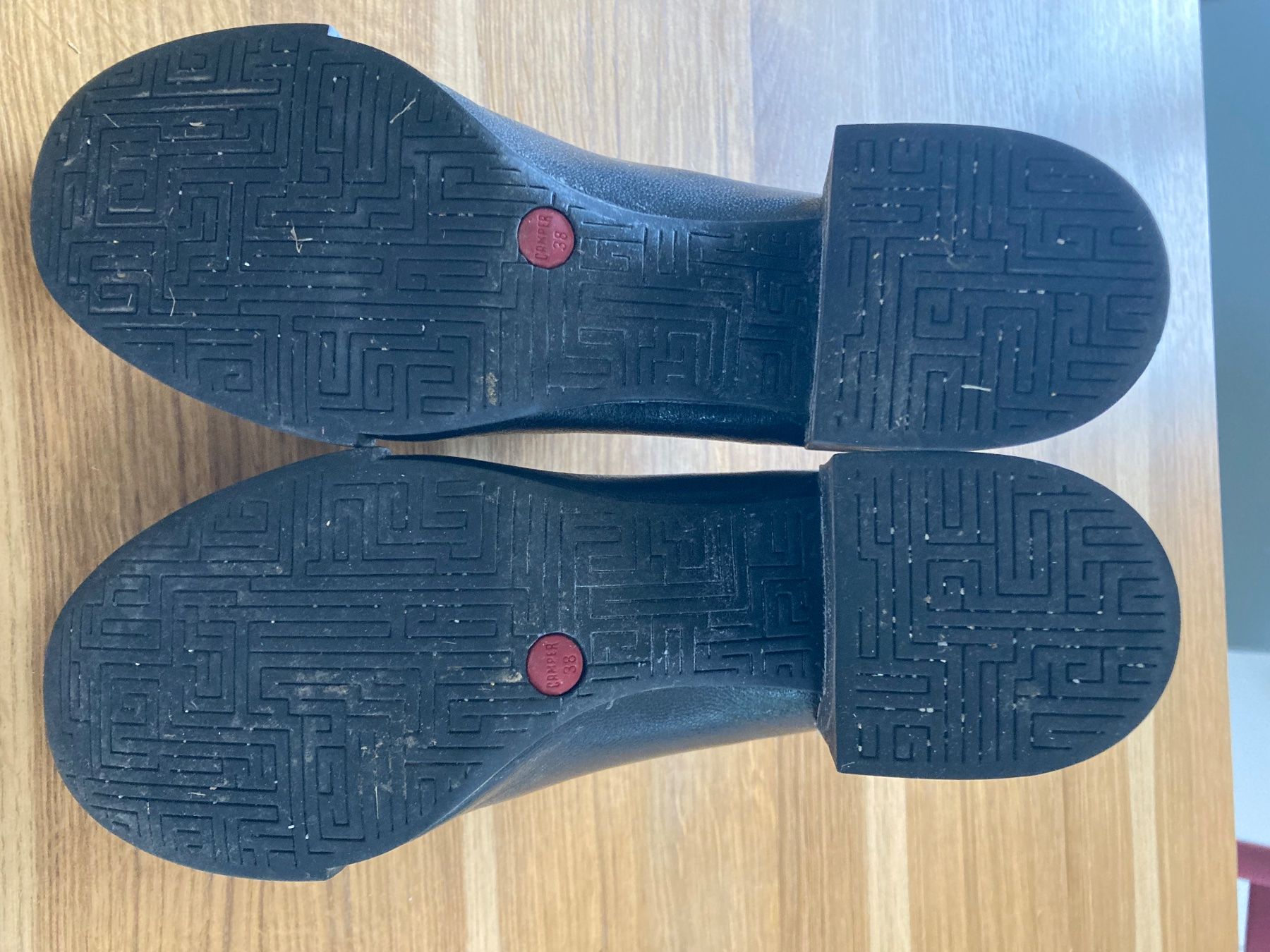 Camper Scarpe da donna: Bottines Camper, talons carrés – Usato da Confignon venduto da Gd8 2