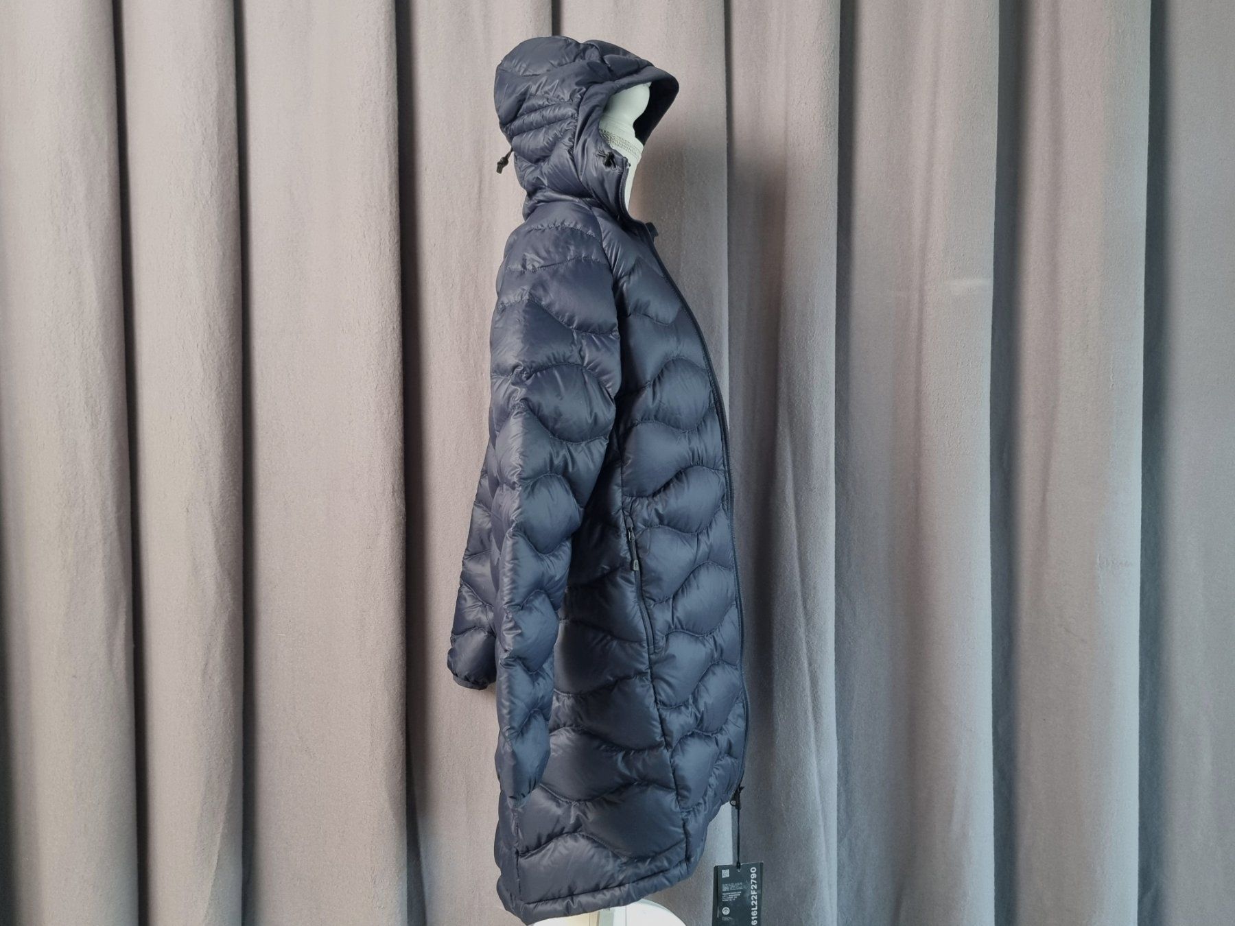 Peak Performance Giacche: PeakPerformance Daunenjacke XS Damen – Usato da Urtenen-Schönbühl venduto da Restwert_Schoenbuehl 3