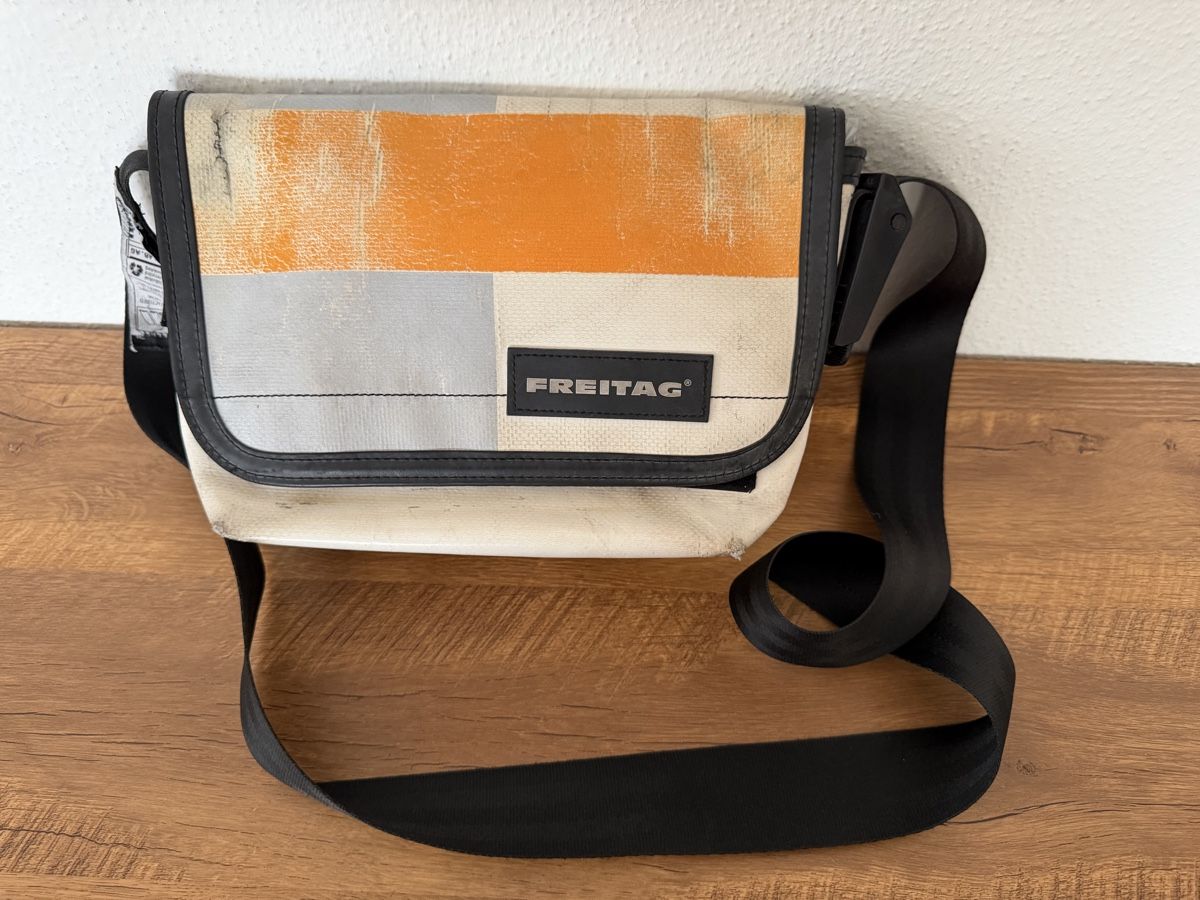 Freitag Taschen: FREITAG BAG HAWAII FIVE-O  – Gebraucht aus Brügg BE von Goob