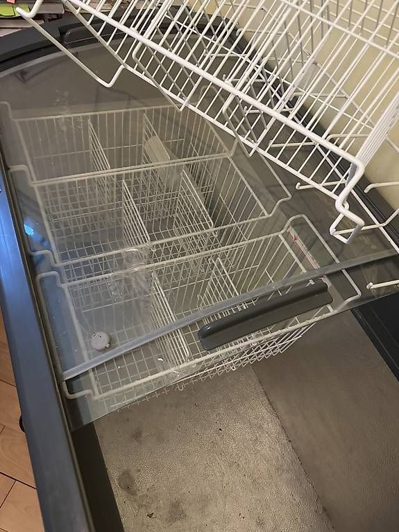 Tutte le macchine: Glacetruhe Gasparini – Usato da Zürich venduto da BijektivesGemuese 1