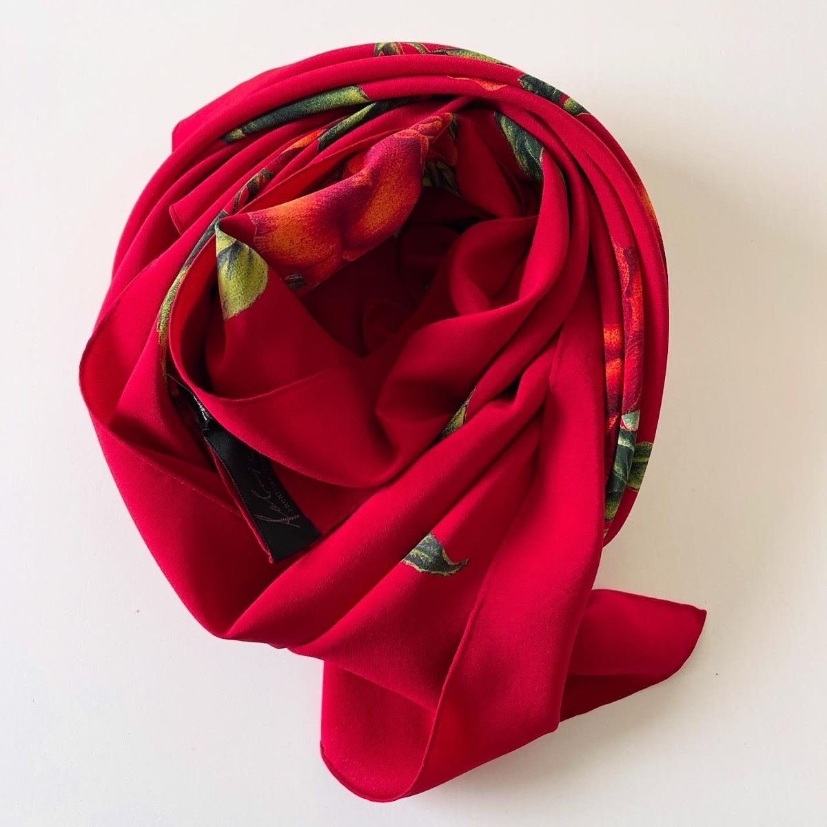 Fabric Frontline Foulard & Sciarpe: FABRIC FRONTLINE Silk Scarf – Usato da Emmen venduto da Nightingale_2022 1